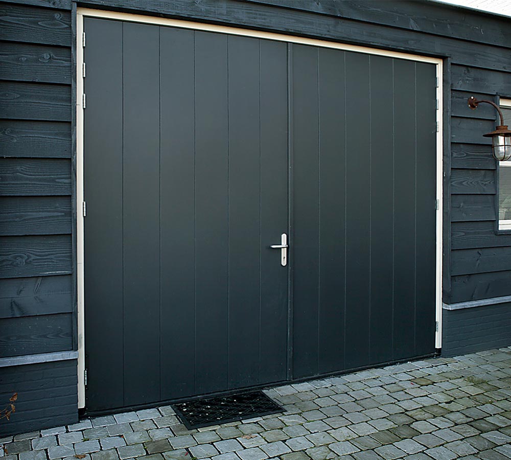 Houten garagedeur